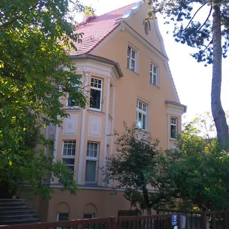Apartment Painter's By Zoo And Congress Center *